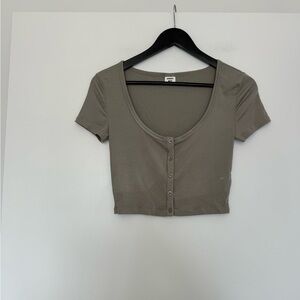 Sunday Best Slinky Ribbed Cropped Tee